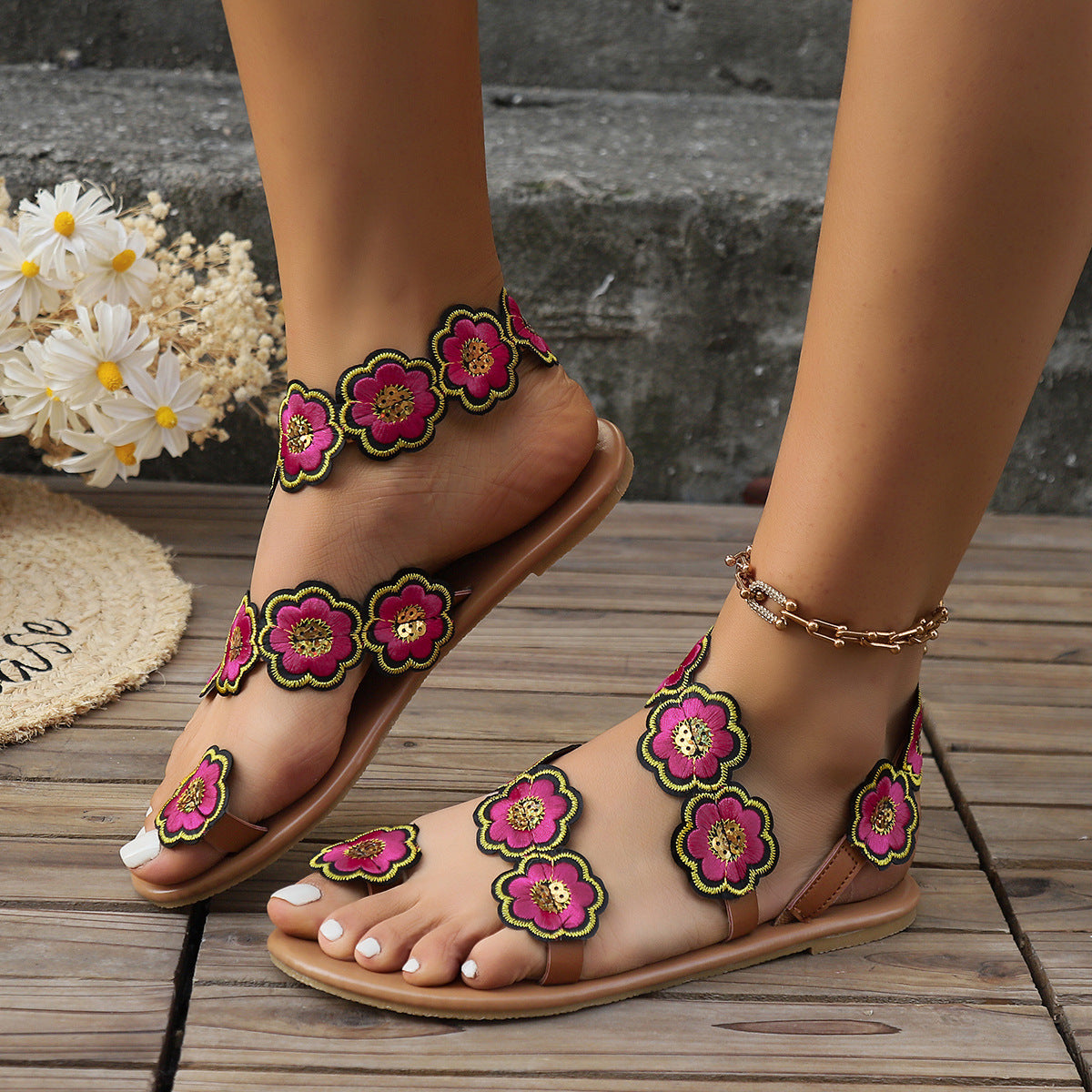 Ethnic Style Flowers Flat Sandals Summer Vacation Casual Clip Toe Beach Shoes For Women - ZENICO